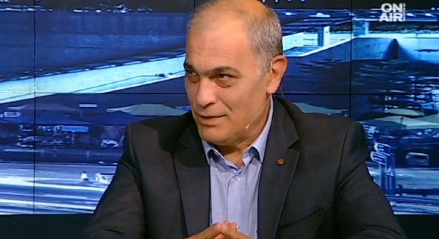 Журналист: Много трудно ще бъде Меркел да остане германски канцлер
