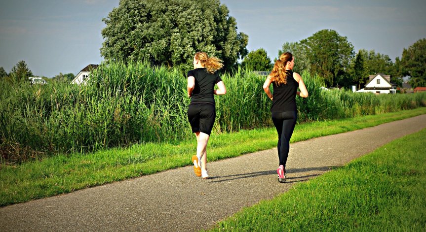 Необвързаните тренират по-често и имат по-здрав сън