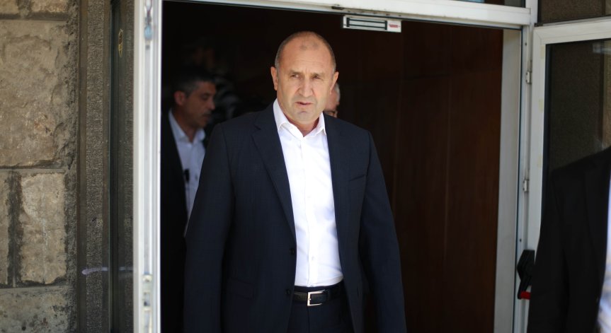 Президентът призова управляващите.