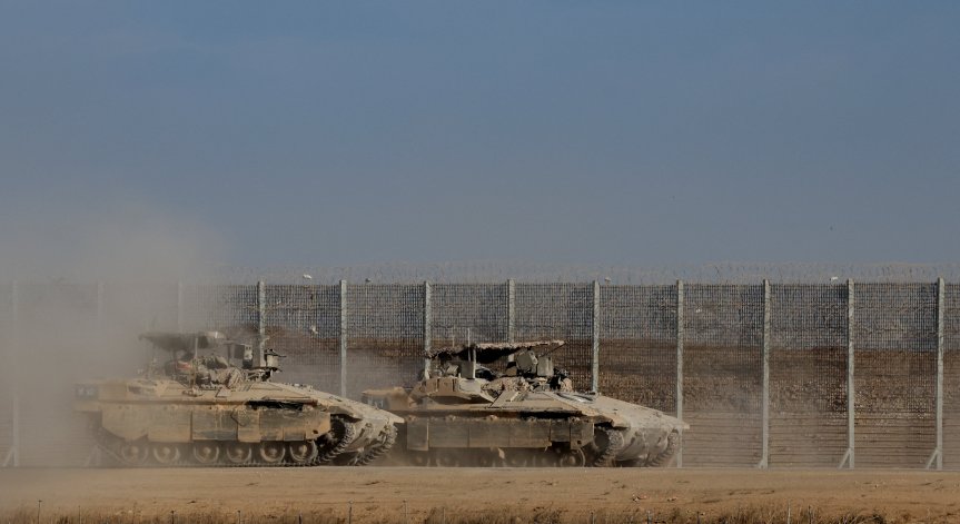 Израел започна поетапно да се изтегля от Газа