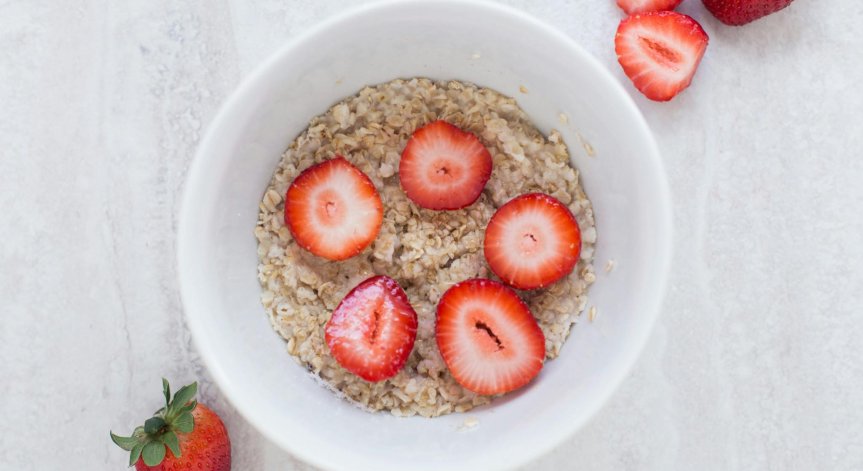 Важно е да се избягва използването на прекалено сладки добавки като мед, сироп или захар.