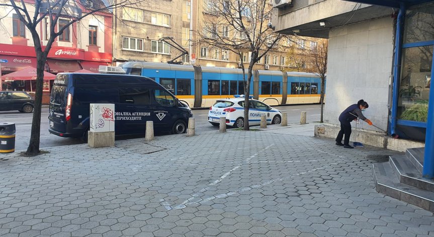 МВР и НАП нахлуха в АПИ