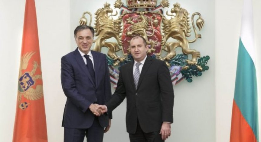 Президентът Радев поиска признаване на българското малцинство в Косово