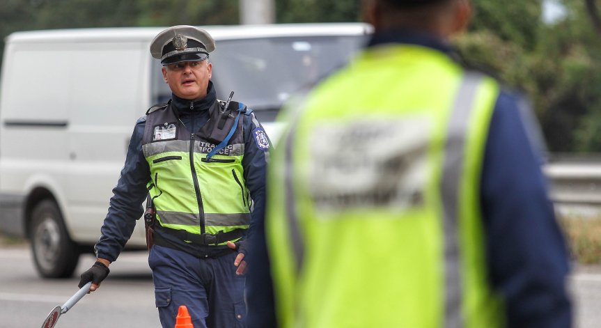 При проверки на пътя хванаха близо 30 пияни и дрогирани зад волана