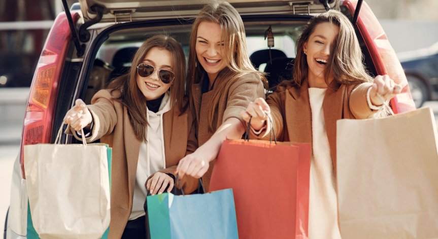 За пролетно-летния сезон 2025 г. се очертават множество трендове.