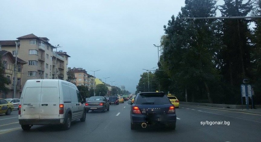Екипът на bgonair.bg видя две нарушения на пътя за по-малко от двадесет минути