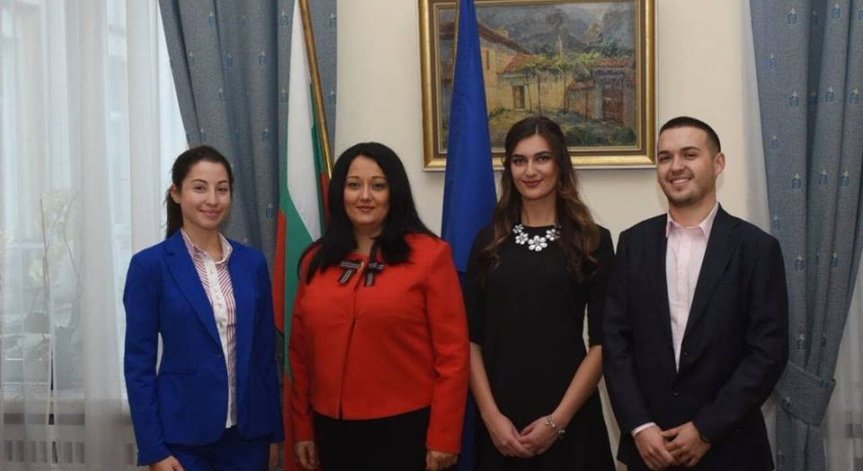 Студент от ВУЗФ стана Министър за Българското европредседателство за един ден