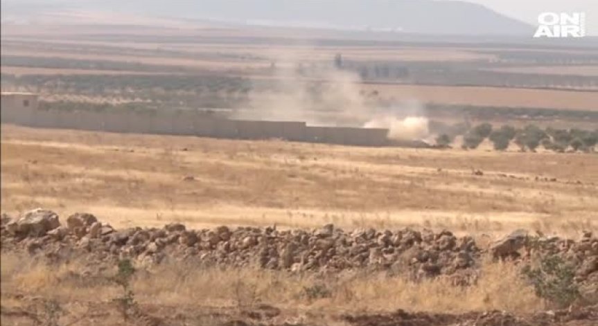 Най-малко 28 цивилни са загинали при въздушни удари в Идлиб