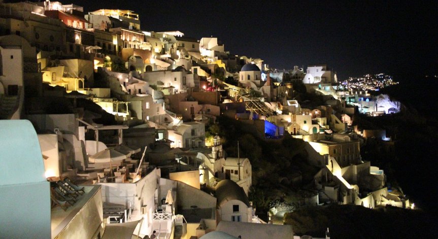 Гръцкият пазар е на първо място с най-скъпа цена на електроенергия на едро