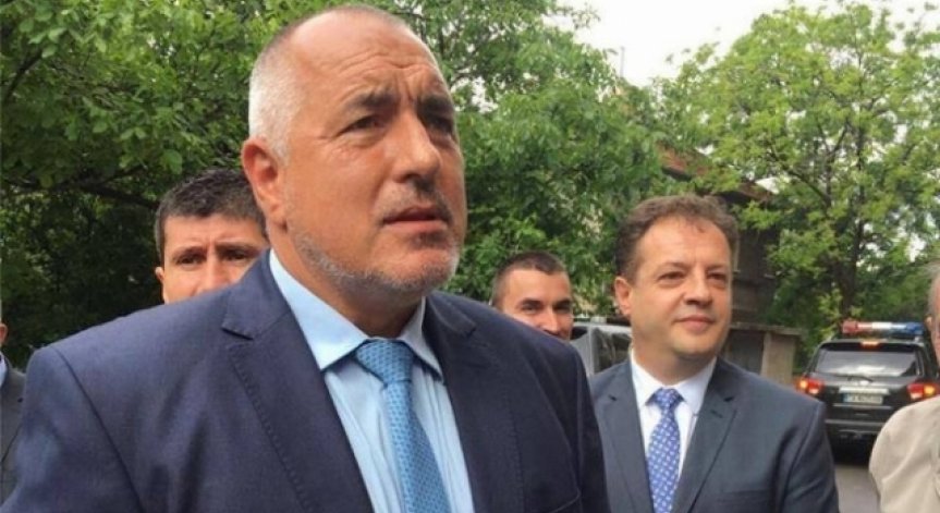 Борисов в Истанбул, обсъжда мигрантската криза с турския премиер