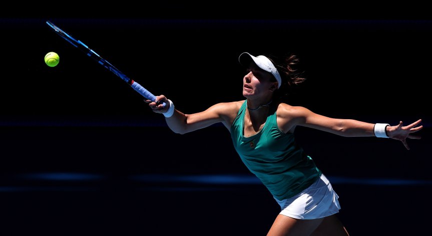 Виктория Томова отпадна във втория кръг на турнира в Маями