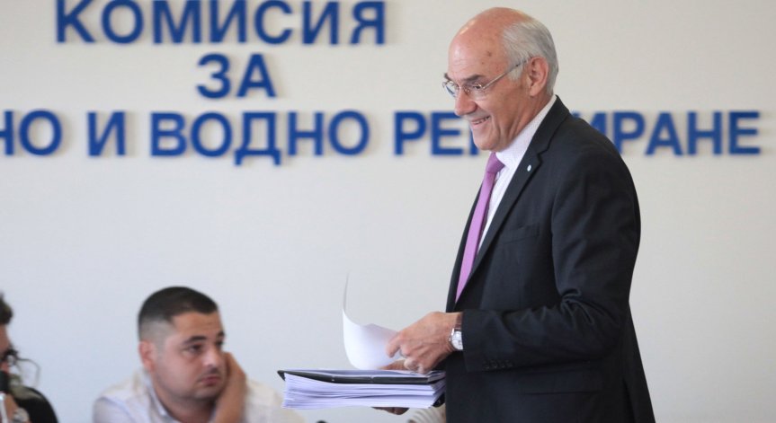 Приспадат парите за газ и парно най-рано през август
