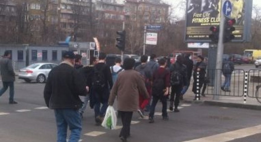 Възрастните пешеходци са сред най-уязвимите участници в пътното движение