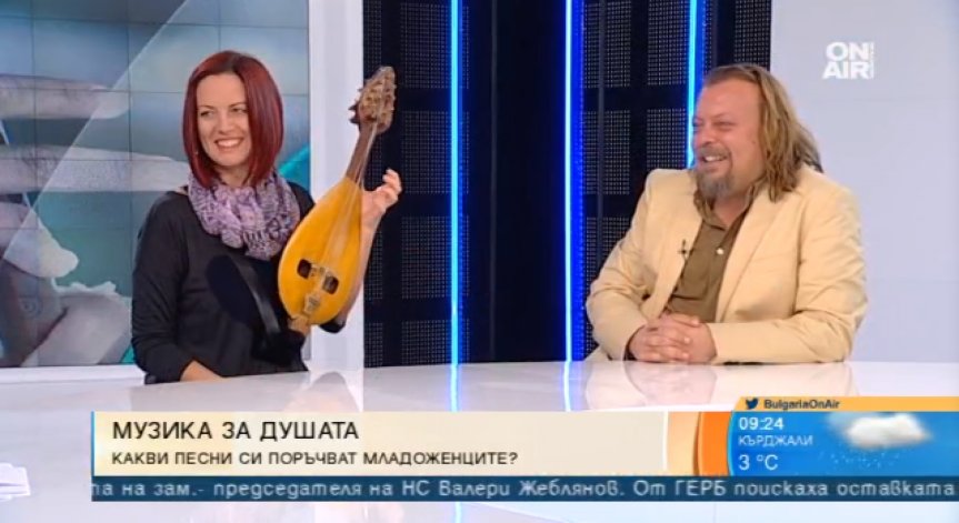 Свиренето по сватби е огромна школа за всеки музикант