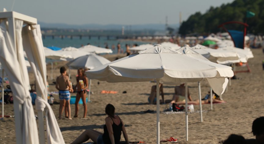 ВАП разкри нарушения, свързани с ограничаване на достъпа до плажове