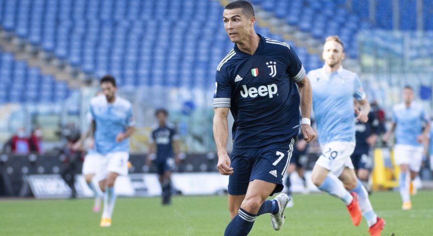 От ПСЖ засилиха слуховете, че Роналдо ще напусне 