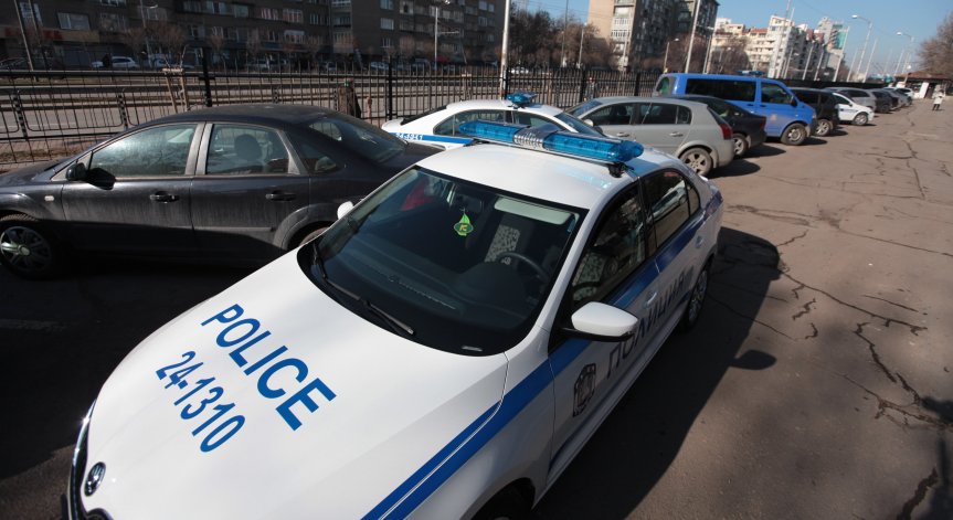 Снимките били открити в апартамент в Дружба.