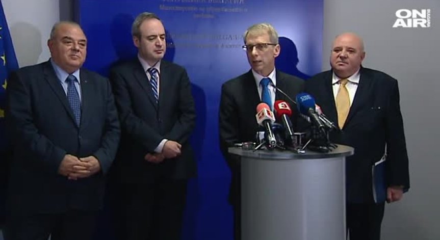 Министерството на образованието променя метода за прием в университет