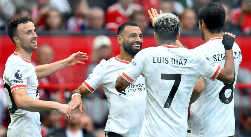 Луис Диас и Салах вкараха за победата на мърсисайдци.