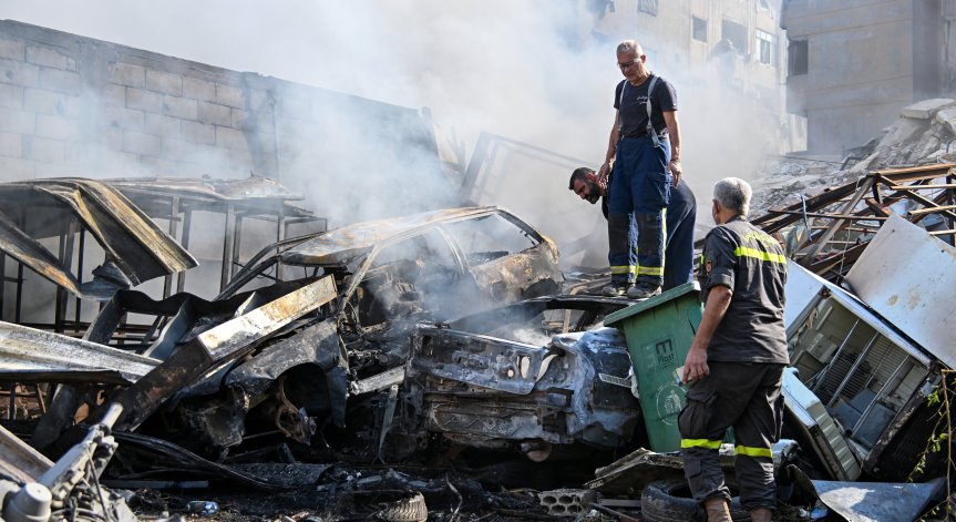 10 от жертвите са загинали при израелска атака рано сутринта срещу къща в град Бейт Лахия.