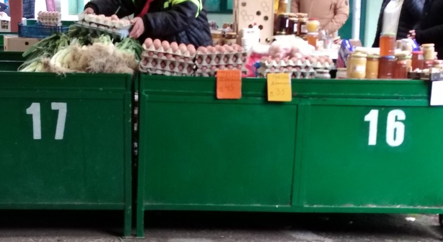 Сигнал за незаконна търговия с храна на пазара в Ловеч