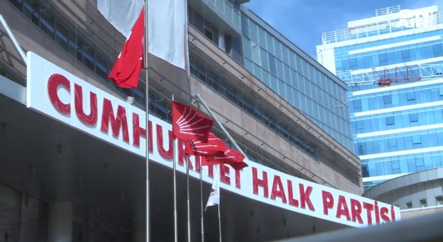 Опозицията в Турция обмисля да напусне парламента