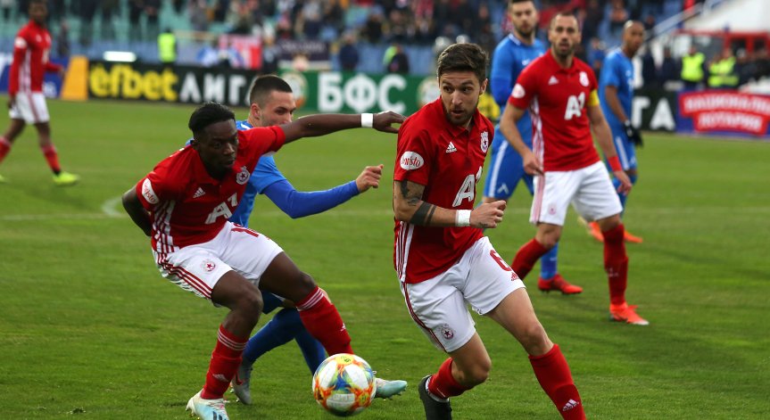 ЦСКА остава с шестима чужденци, ще разчита на българското