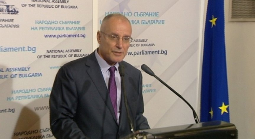 Димитър Радев е определен за управител за България в МВФ