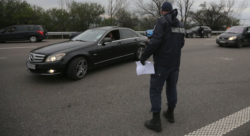 АПИ отново пуска обществена поръчка за проект на тунел под Петрохан