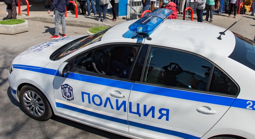 Кражба на гориво от БДЖ: МВР иззе огромно количество туби с дизел от служител