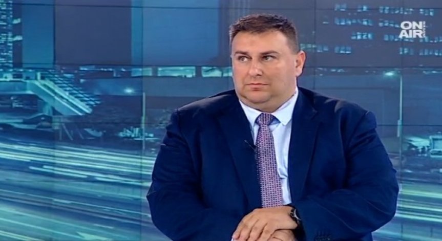 Европа ни упреква, че бавим приема на бежанци. Евродепутат: Имаме си изисквания!
