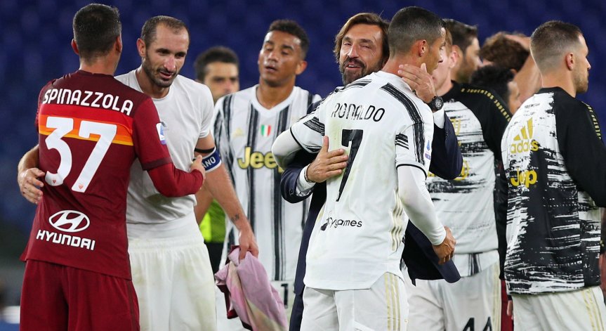 Италия прекратява футболното си първенство?