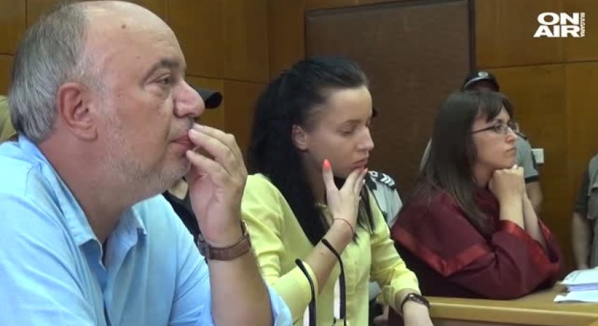 Съдът реши: Мелачката на коли от Пловдив остава в ареста