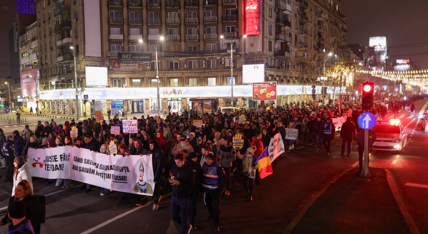 Хиляди румънци протестират заради съдебната система