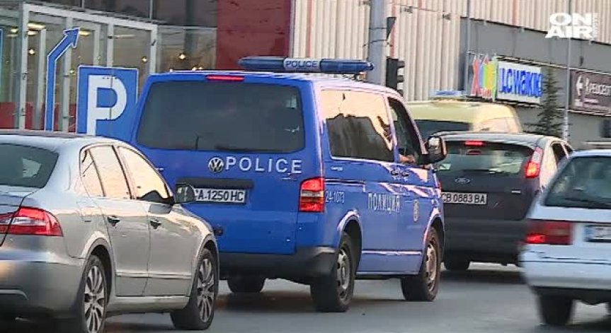 Кола блъсна 10-годишно момче в столичния 