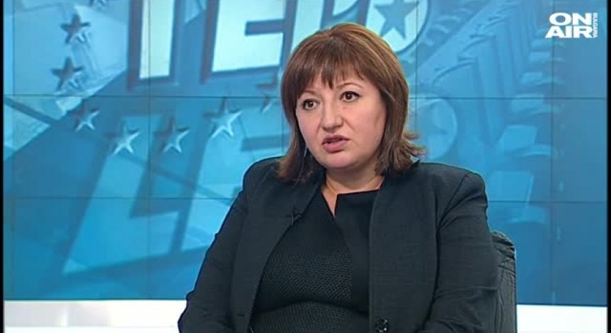 ЕС влиза от криза в криза