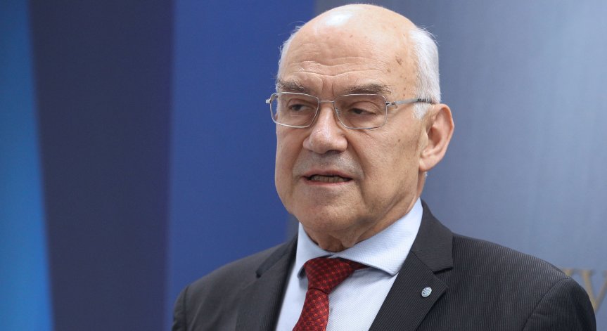 Иван Иванов: Токът за битовите потребители ще поскъпне с 4-5% за юли заради ТЕЦ 2