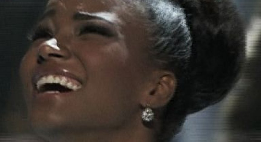 Анголка стана “Мис Вселена 2011“