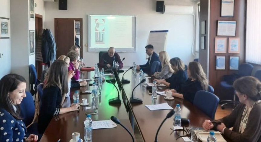 Планираната следваща по-мащабна конференция ще продължи разговорите по темата.