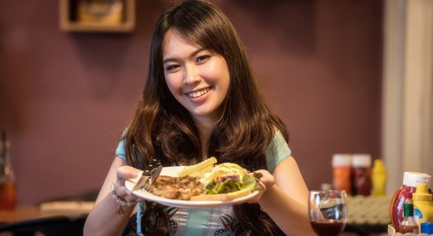 Как тялото управлява глада и кога се стига до рязко затлъстяване