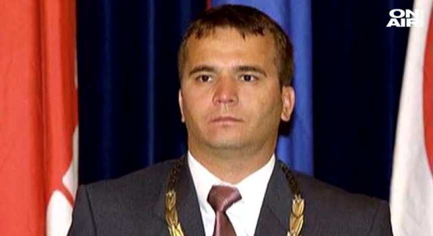 Легендата в щангите Наим Сюлейманоглу се бори за живота си