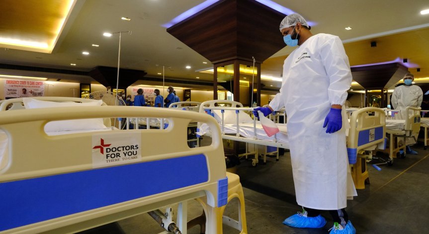 СЗО: Пандемията застрашава програмите за лечение на други болести