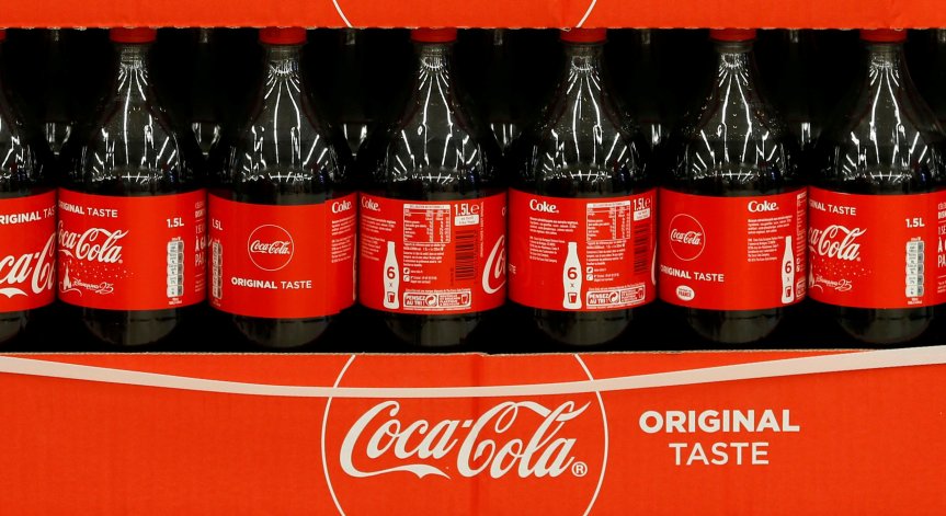 Coca-cola въвежда бутилки от рециклирана пластмаса