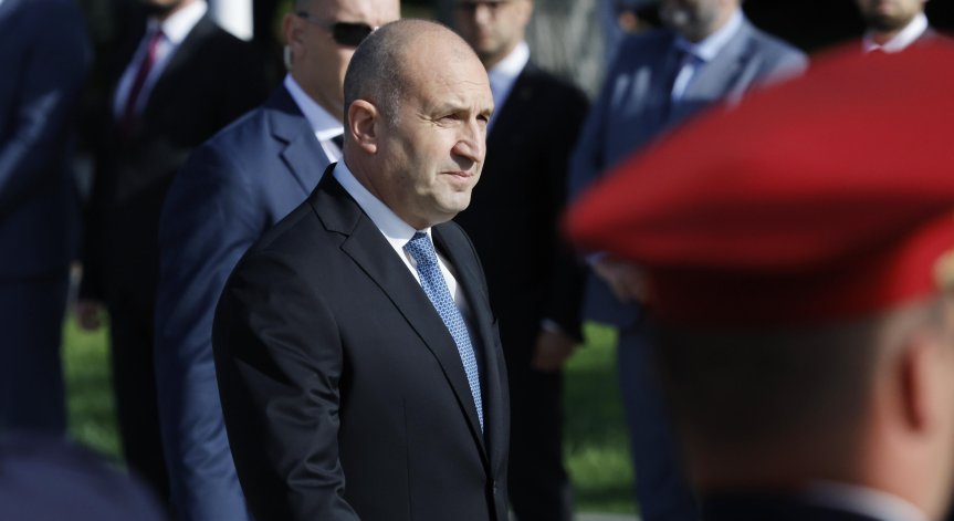 Депутати от вътрешната комисия на НС върнаха ветото на Радев за ДАР и ДАТО