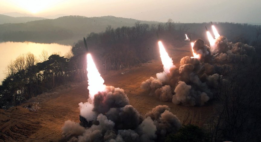 Ким Чен Ун няма спирачки, КНДР изстреля множество крилати ракети