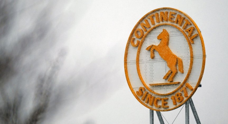 Защо големият германски доставчик Continental възобнови работа в руски завод?
