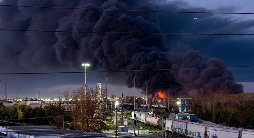 Най-малко седем жертви при катастрофа на товарен самолет в Кентъки