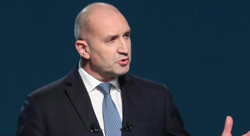 Радев за Михаил Белчев: България загуби един от своите духовни стожери