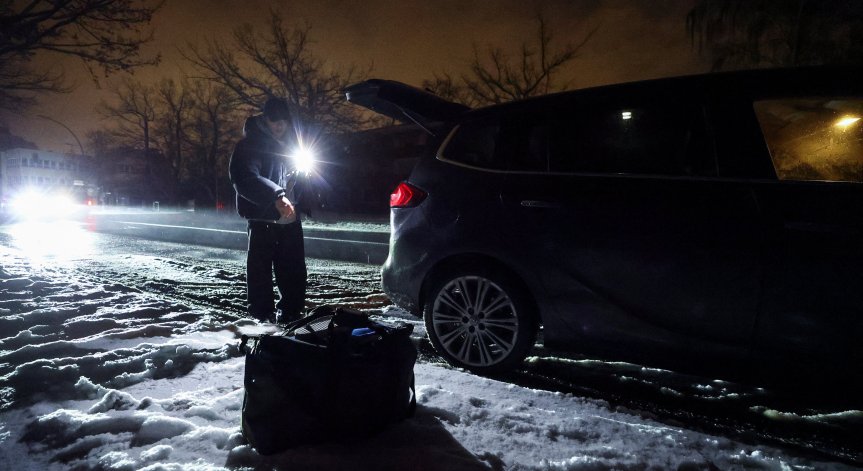 Пожар спря тока на десетки хиляди в Берлин