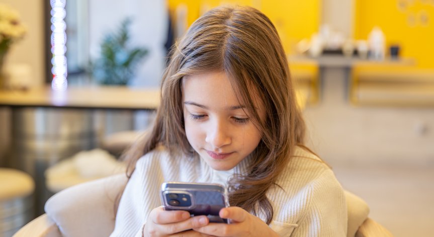 Децата под 16 г. в Австралия останаха без достъп до социални мрежи